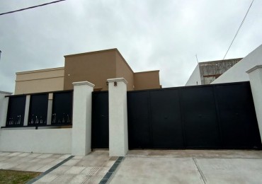 VENTA CASA A ESTRENAR 3 DORMITORIOS 