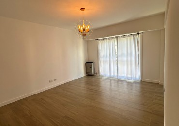 Departamento 3 ambientes a la calle con balcon saliente