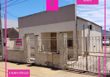 VENTA 2 CASAS SOBBRE LOTE DE 10X40 ZONA CASINO