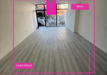 VENTA LOCAL CENTRICO A ESTREMAR 