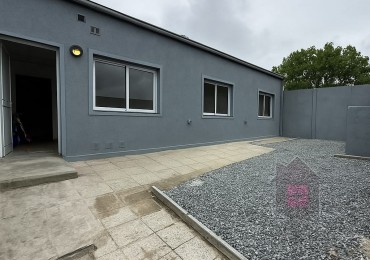 VENTA OPORTUNIDA CASA EN PH 2 DORMITORIOS 