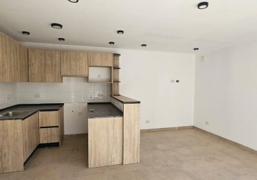 VENTA DEPTO 2 DORMITORIOS, C/COCHERA