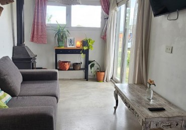VENTA CASA 3 DORMITORIOS 