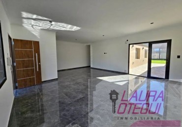 VENTA CASA A ESTRENAR Z0NA HIPODROMO 